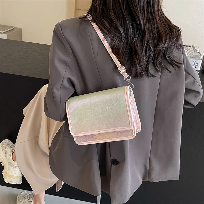 BALANG Shoulder Bags-3