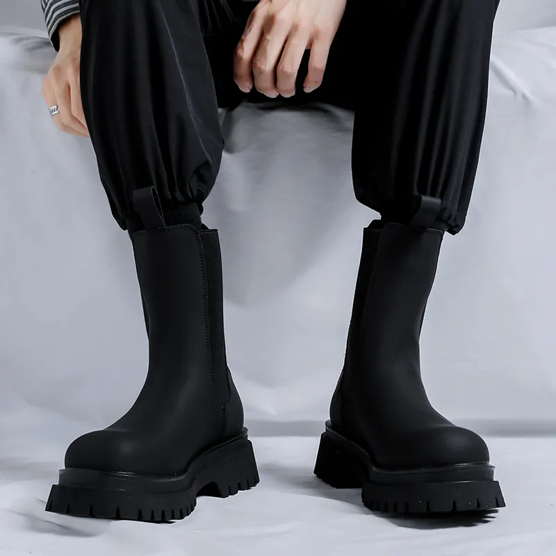 Cachiotti Short Chelsea Boots Men's Black-9