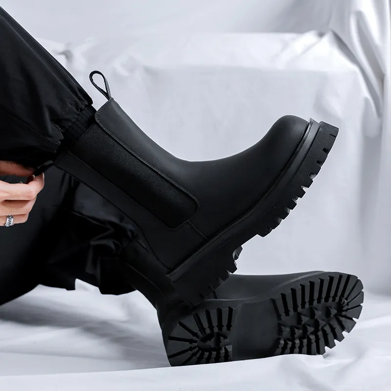 Cachiotti Short Chelsea Boots Men's Black-8