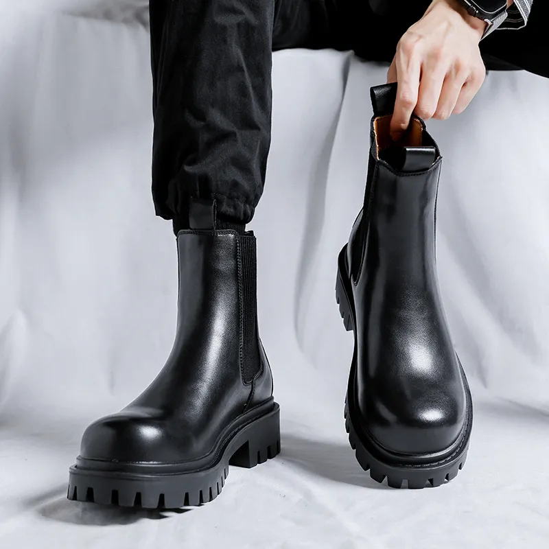 Cachiotti Crew Chelsea Boots Men's Black-9