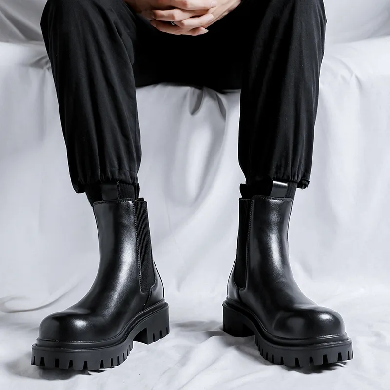 Cachiotti Crew Chelsea Boots Men's Black-8