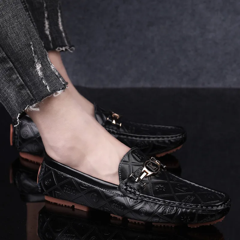 CKVUSAMG Gommino Loafers Men Black/White/Blue-15