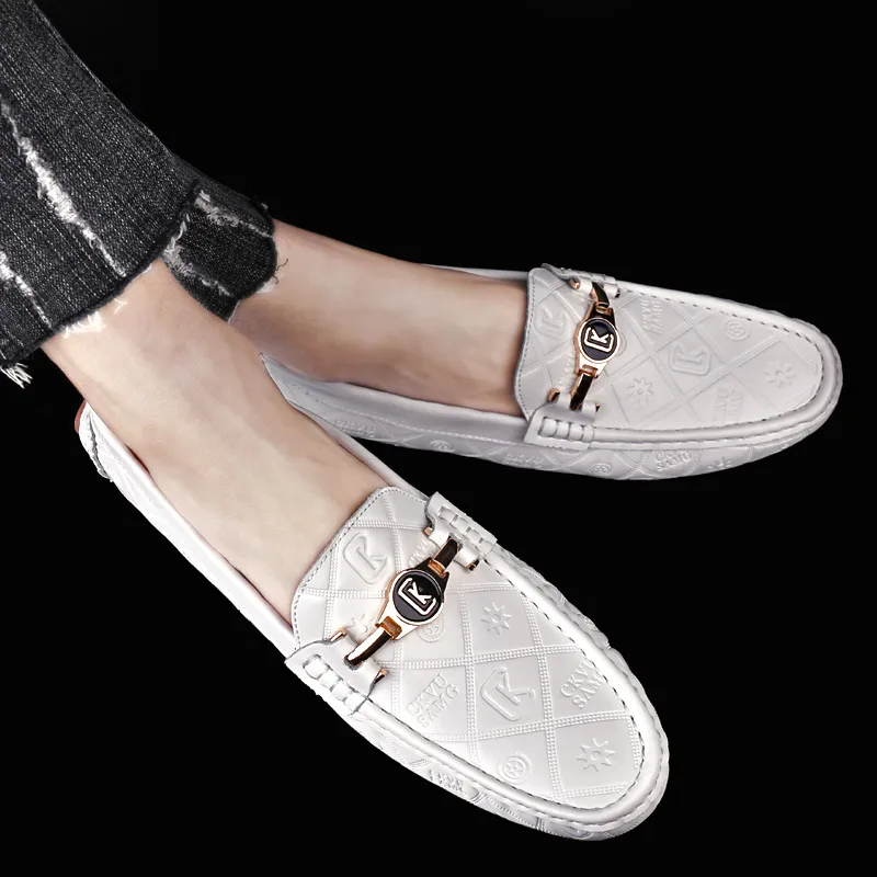 CKVUSAMG Gommino Loafers Men Black/White/Blue-20