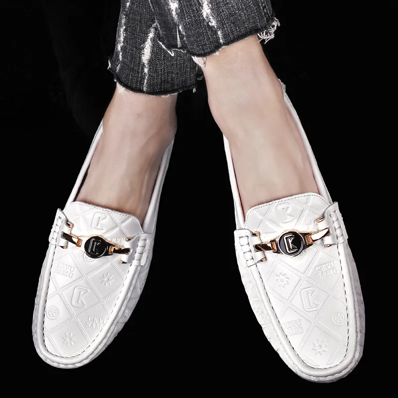 CKVUSAMG Gommino Loafers Men Black/White/Blue-19