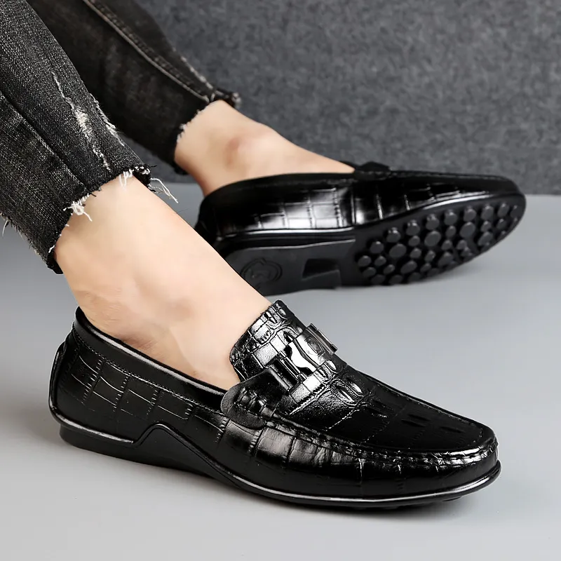CKVUSAMG Gommino Loafers Unisex Black/White/Brown-5