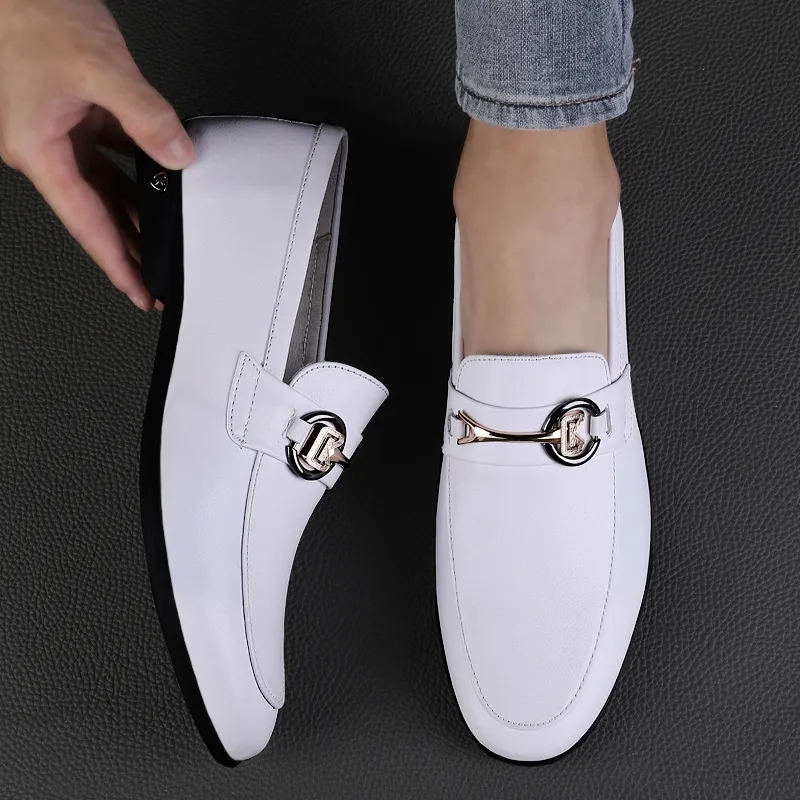 CKVUSAMG Gommino Loafers Unisex Black/White-4