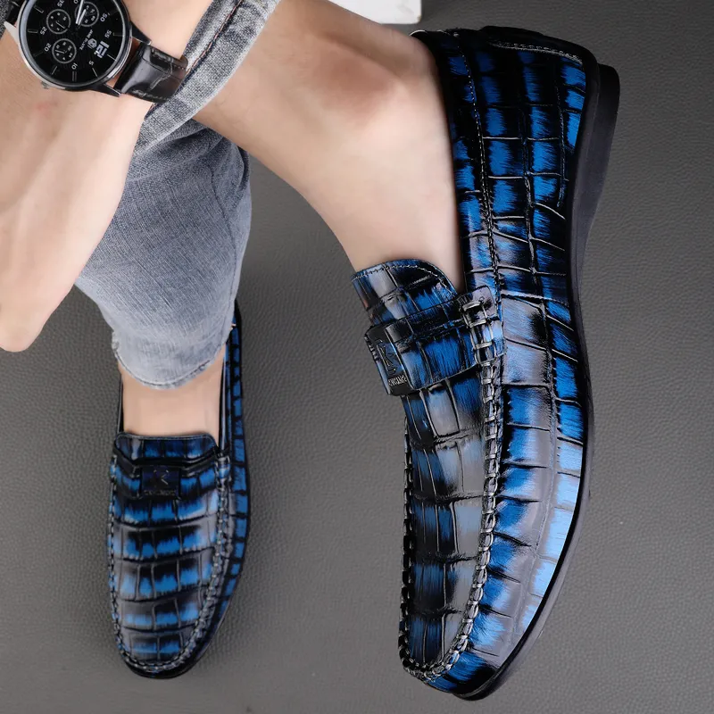 CKVUSAMG Gommino Loafers Unisex Black/Blue-5