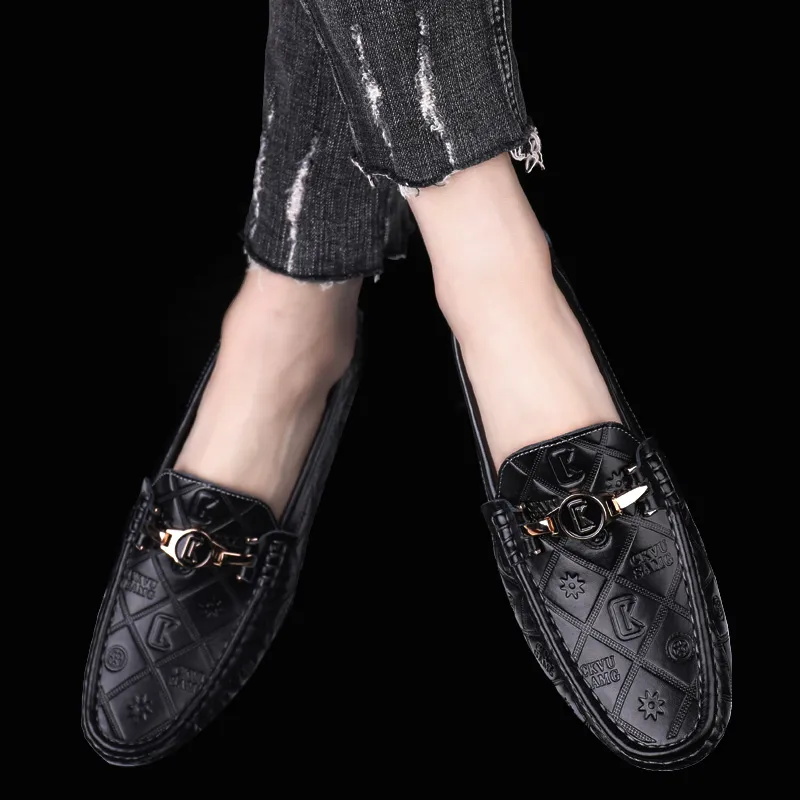 CKVUSAMG Gommino Loafers Men Black/White/Blue-11