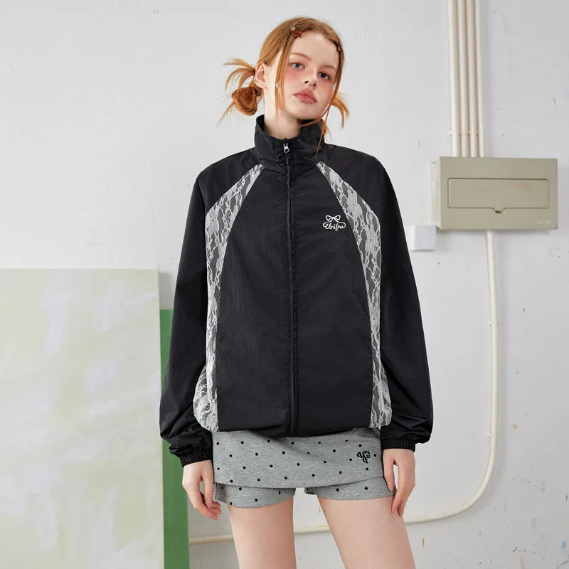UNIFREE Cropped Coat Women's Black-1