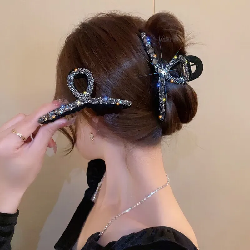 Enchanting Cat Claw Clip Women's-1