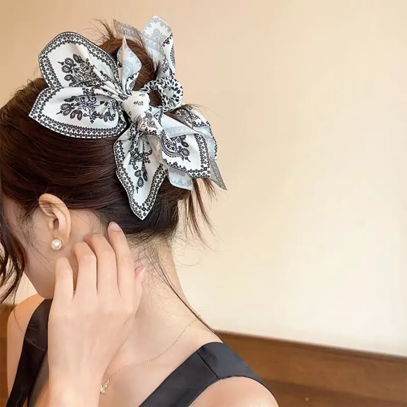 Enchanting Cat Hair Clips Women's-3