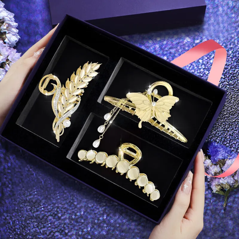Enchanting Cat Claw Clip Women's-1