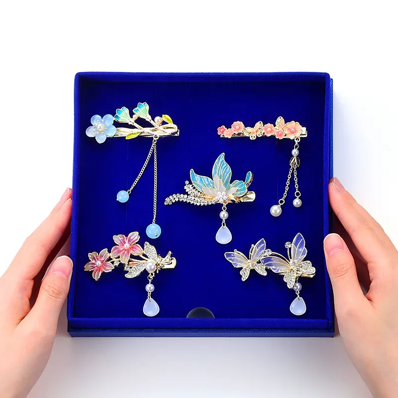 Enchanting Cat Alloy Hair Clips Women's-1