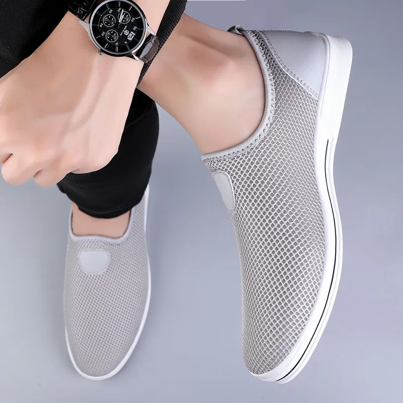 Bull Thunder Slip Resistant Breathable Low Top Casual Shoes Men's-1