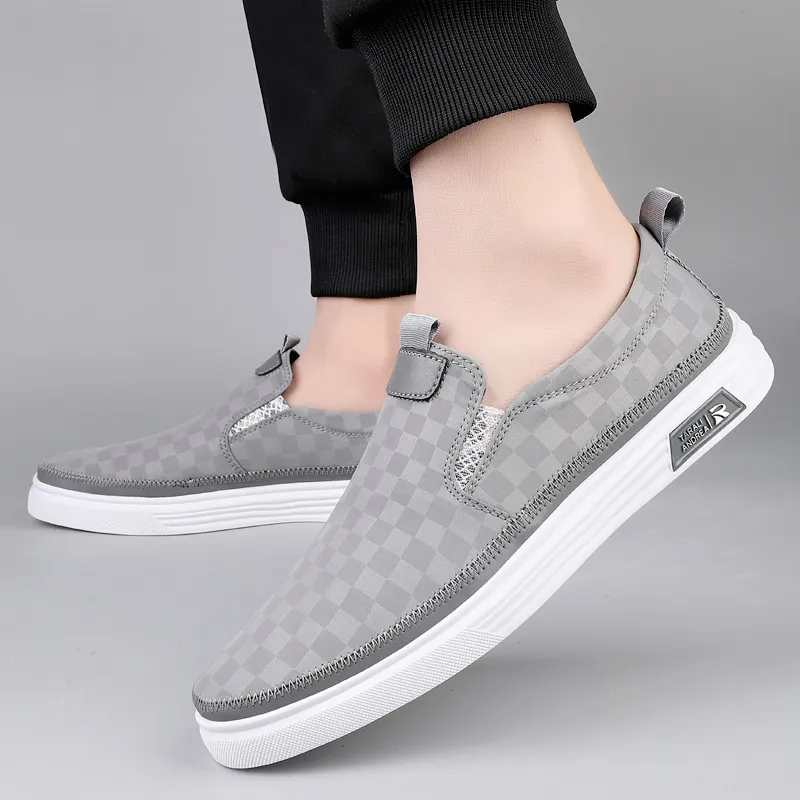 Bull Thunder Breathable And Lightweight Low Top Casual Shoes Men's-1
