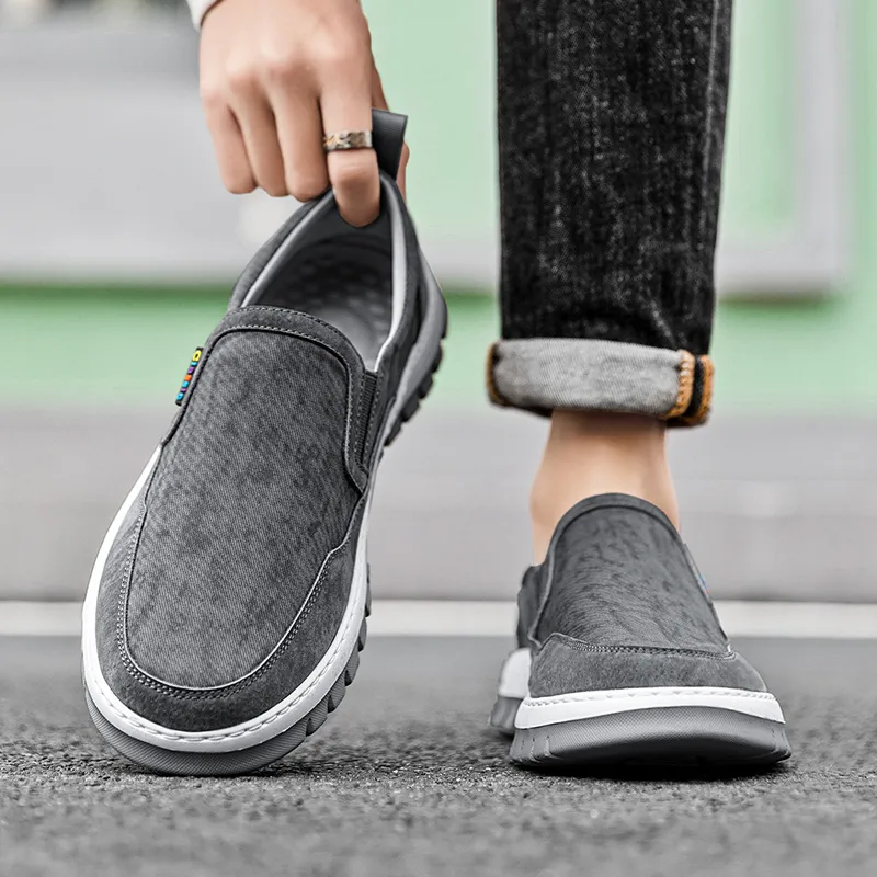 Bull Thunder Low Top Casual Shoes Men's-9
