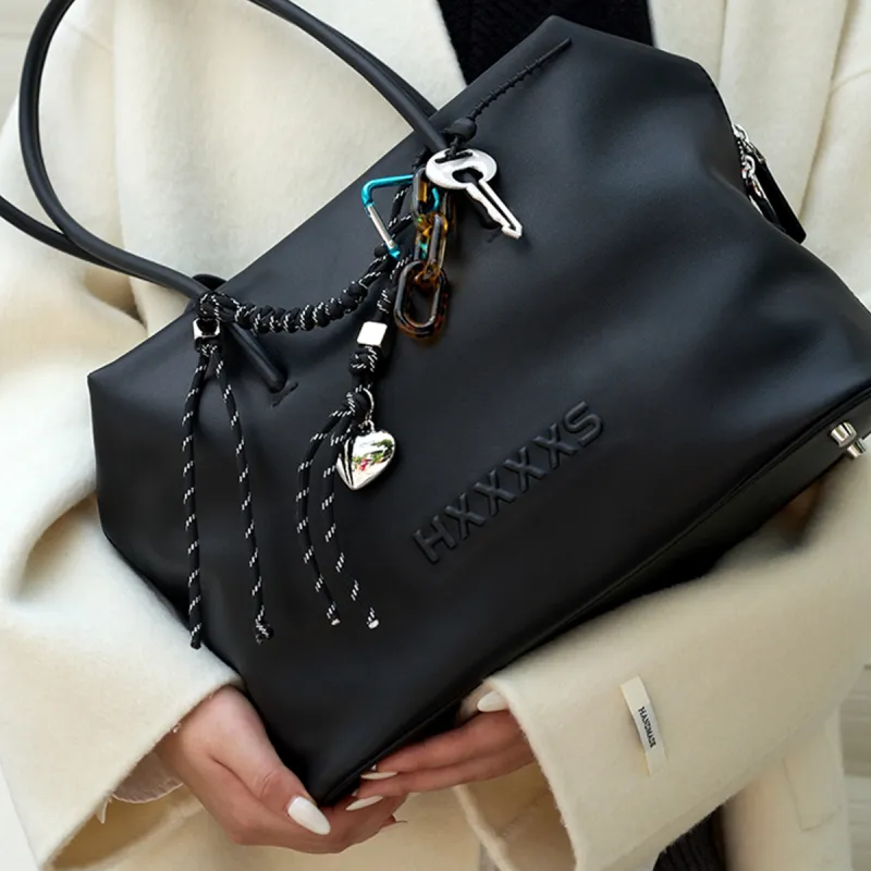 HXXXXS Cow Leather Shoulder Bag Women's Black-4