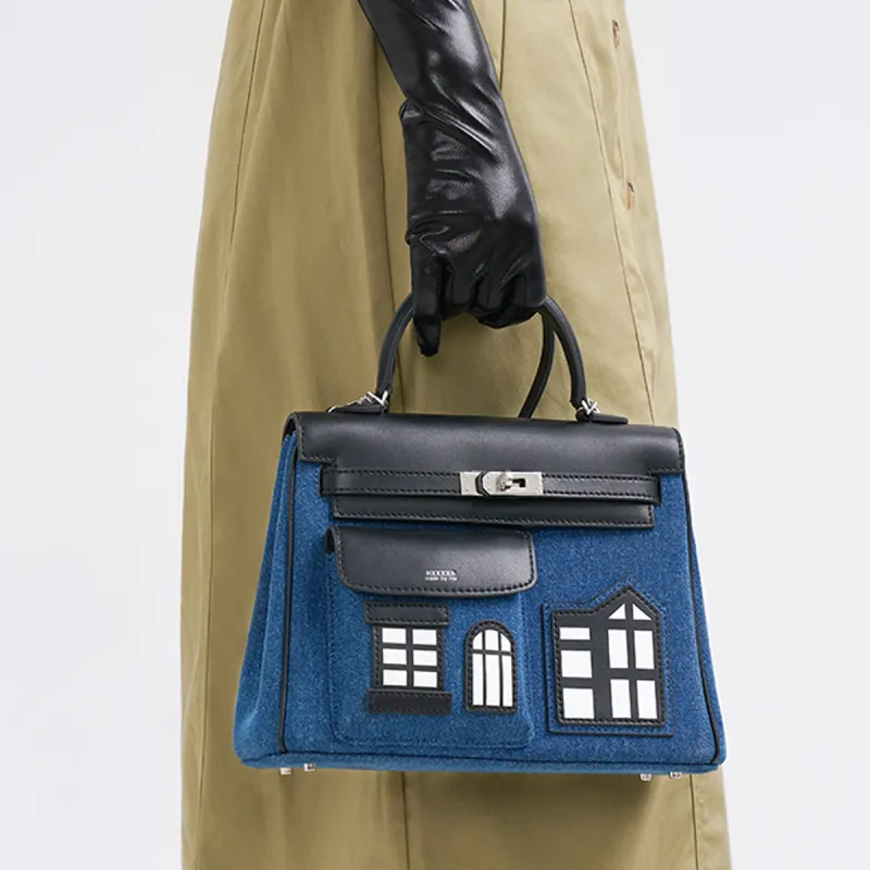 HXXXXS Cow Leather Handbag Medium Size Women's Black-4