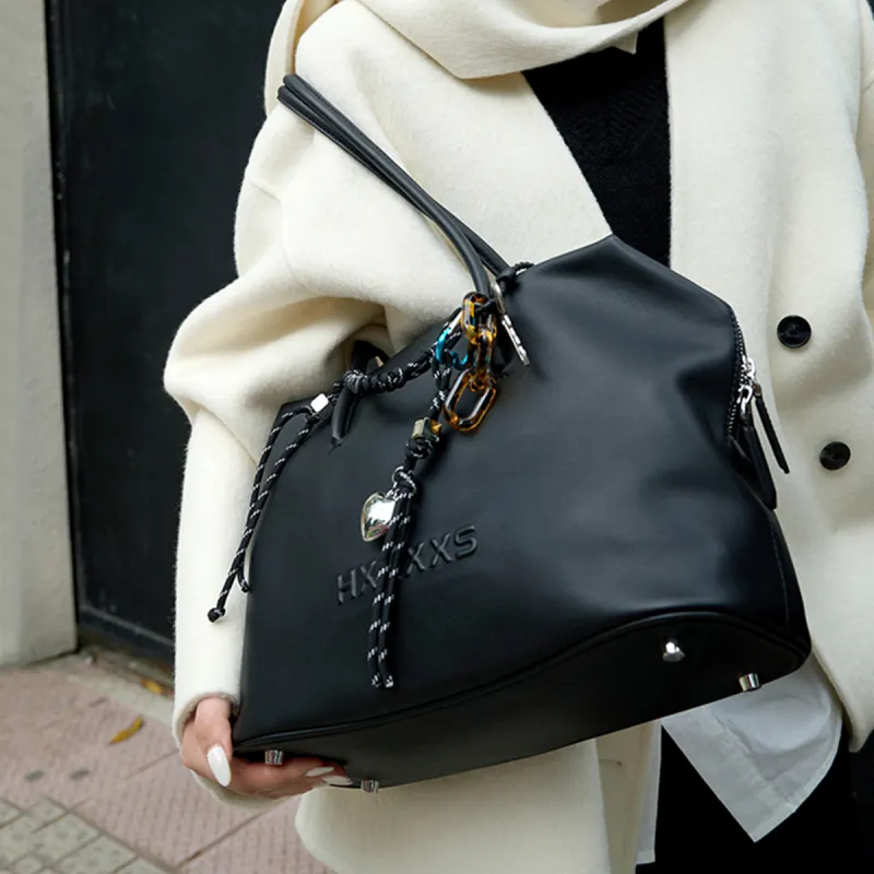HXXXXS Cow Leather Shoulder Bag Women's Black-3