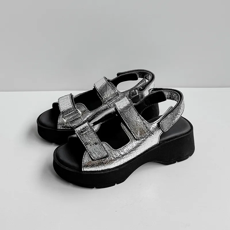 Su Yanjiao One Strap Sandals Women's Silver-1