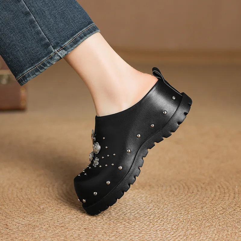 Su Yanjiao Stud Metal Abrasion Resistant Closed Toe Slippers Women's-2