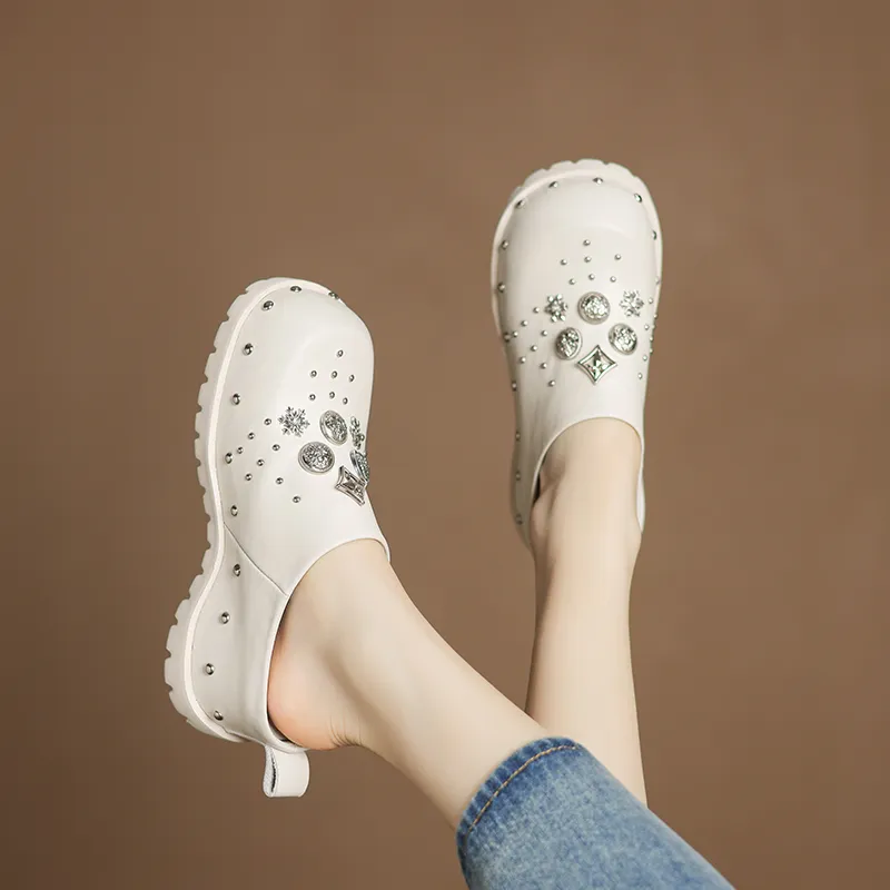 Su Yanjiao Stud Metal Abrasion Resistant Closed Toe Slippers Women's-8