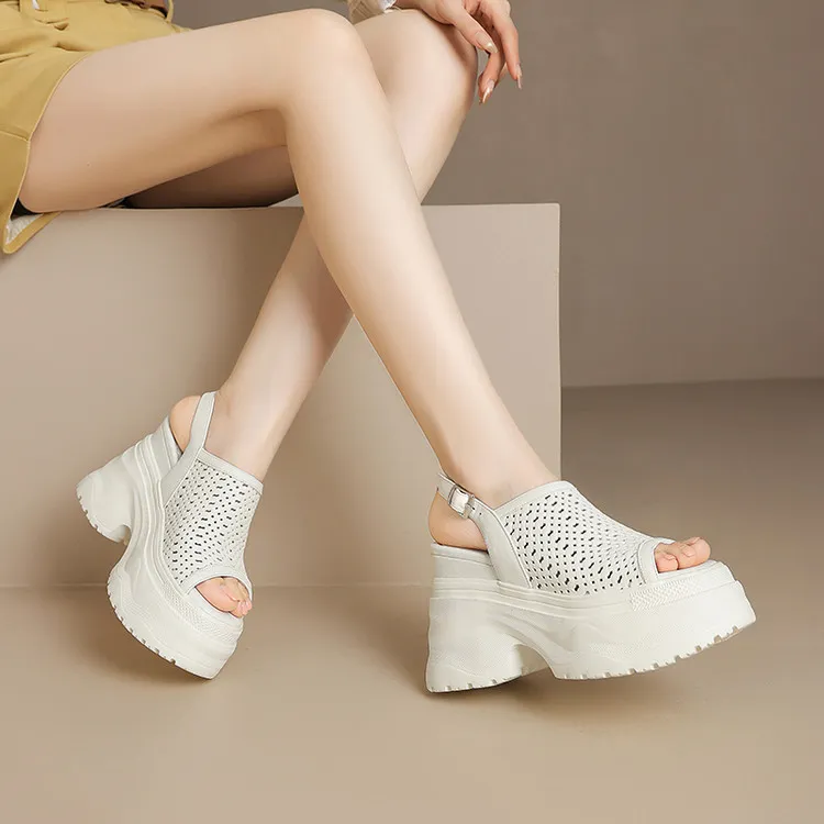 Su Yanjiao One Strap Sandals Women's-10