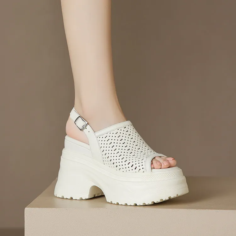 Su Yanjiao One Strap Sandals Women's-8
