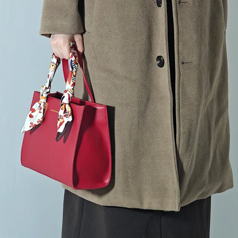 FAIRWHALE Handbags-9