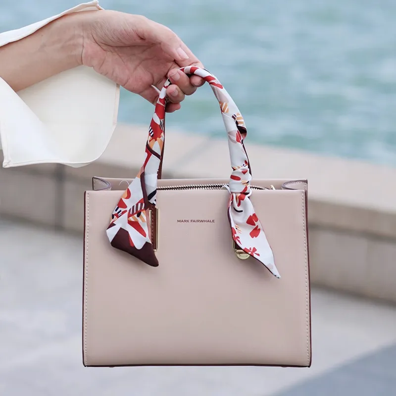 FAIRWHALE Handbags-4