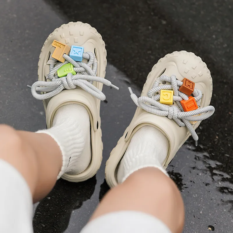OUBT Niche Tire Base Clogs Unisex-3