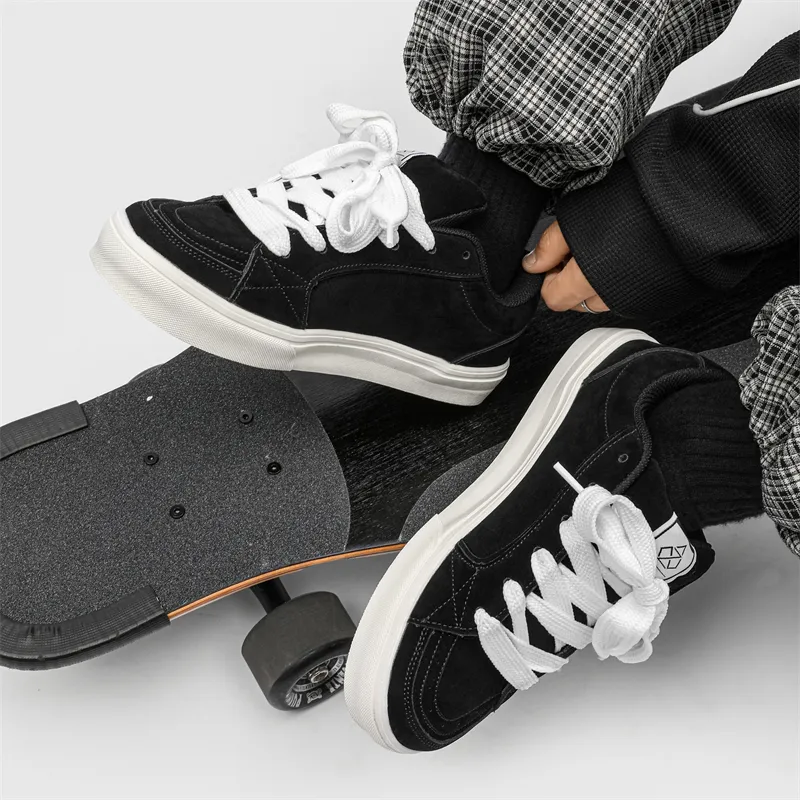 OUBT Anti Slip And Wear Resistant Breathable Low Top Skateboard Shoes Unisex-17