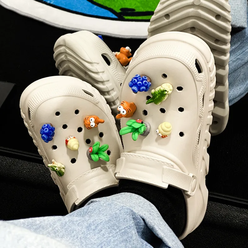 OUBT Seaside Theme, 3D Effect Animal Collection Clogs Unisex Khaki-6