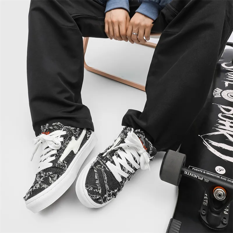 OUBT Lightning Design, Denim Frayed Edge Breathable And Slip Resistant Low Top Skateboard Shoes Unisex-12