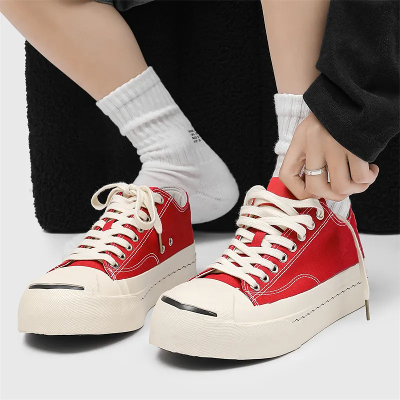 OUBT Open Mouth Smiley Face Breathable And Slip Resistant Low Top Canvas Shoes Unisex-11