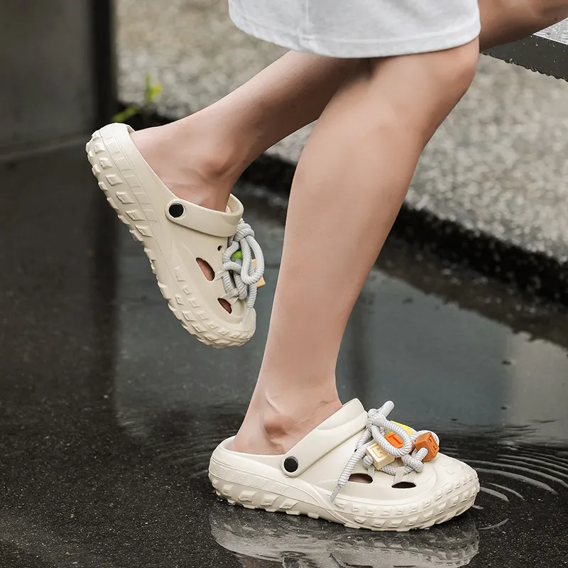 OUBT Niche Tire Base Clogs Unisex-5