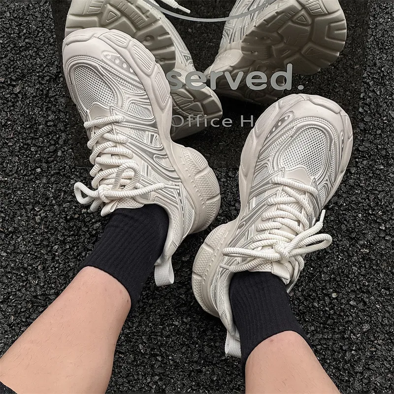 KUNGFUDEER Anti Slip Wear Resistant Low Top Chunky Sneakers Men's-1