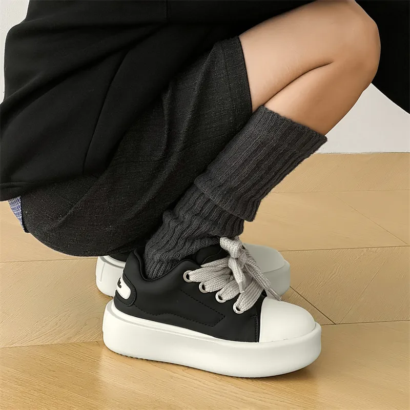 KUNGFUDEER Cool Play Collection Low Top Skateboard Shoes Unisex Black-3