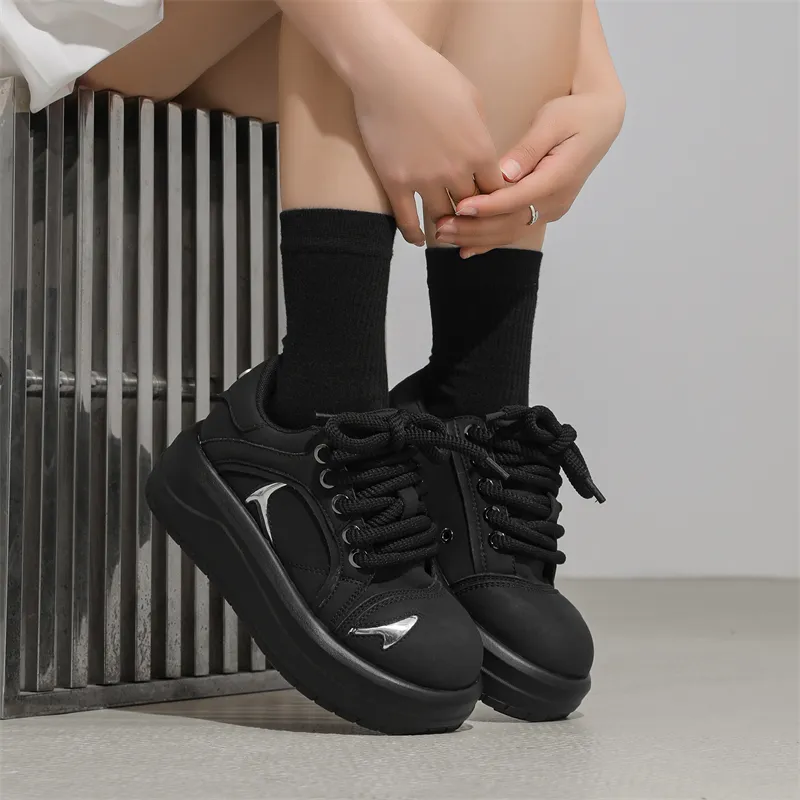 KUNGFUDEER Doll Plan Anti Slip Wear Resistant Low Top Casual Shoes Unisex Black-5