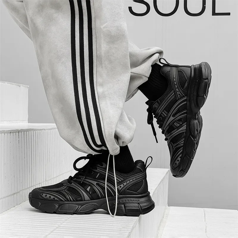 KUNGFUDEER Anti Slip Wear Resistant Low Top Chunky Sneakers Men's-8