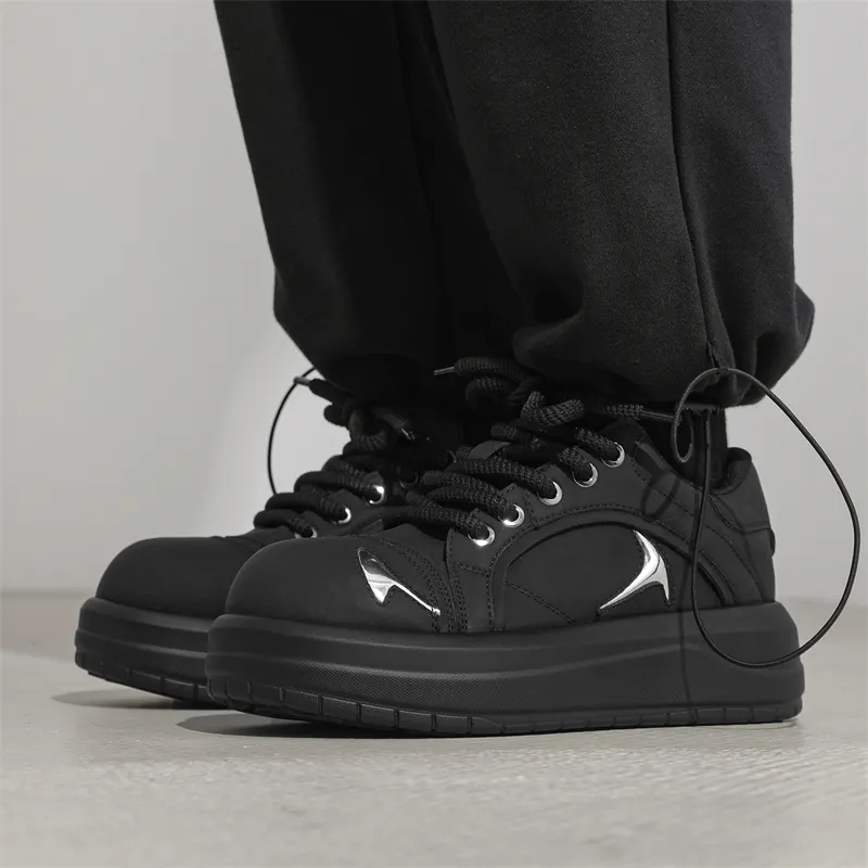 KUNGFUDEER Doll Plan Anti Slip Wear Resistant Low Top Casual Shoes Unisex Black-3