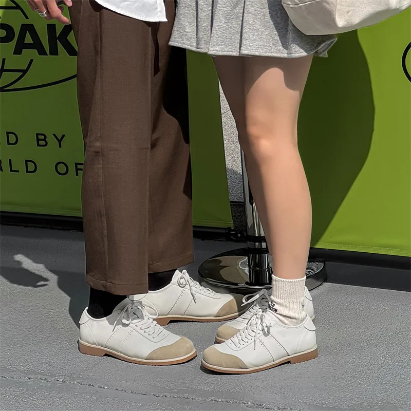 KUNGFUDEER Thread Line Collection Slip Resistant Low Top Casual Shoes Unisex-10