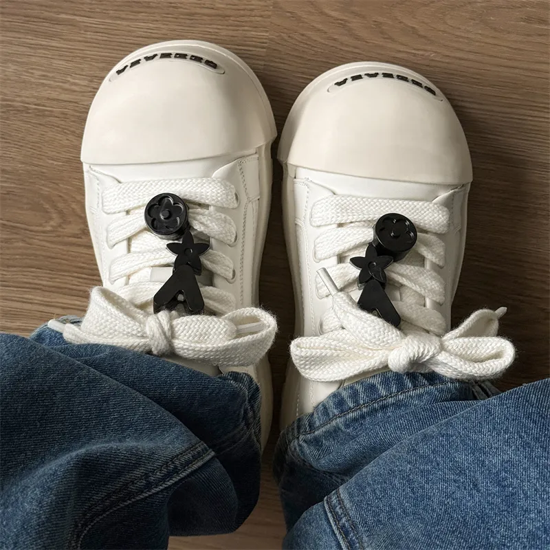 KUNGFUDEER Doll Plan Low Top Casual Shoes Unisex-1