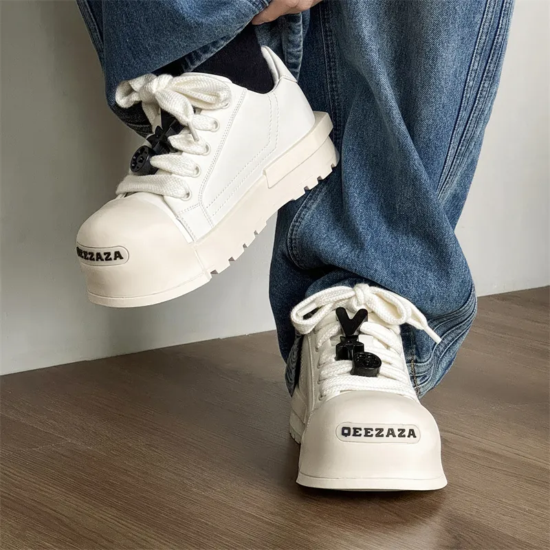 KUNGFUDEER Doll Plan Low Top Casual Shoes Unisex-4