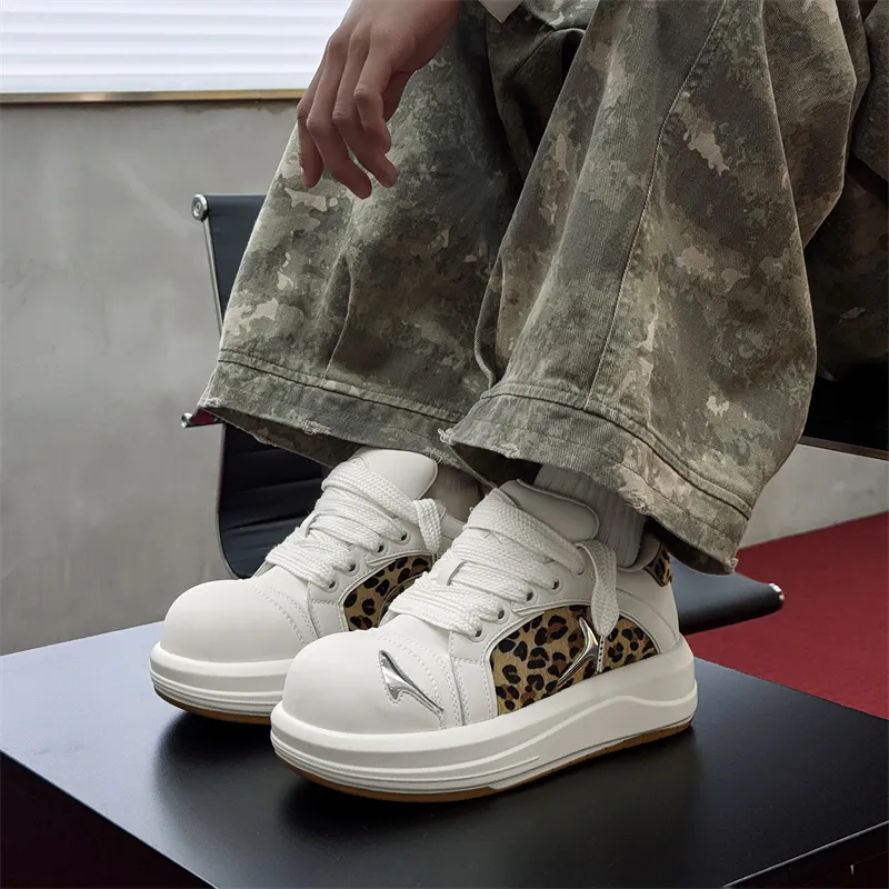 KUNGFUDEER Cool Play Collection Anti Slip Wear Resistant Low Top Skateboard Shoes Unisex Leopard Print White-5
