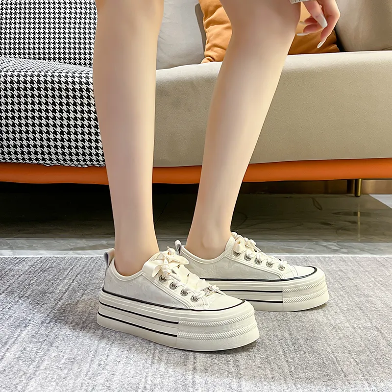 KEJIANNI Anti-Slip And Wear-Resistant Lightweight Height Increasing Low-Top Canvas Shoes Women's-8