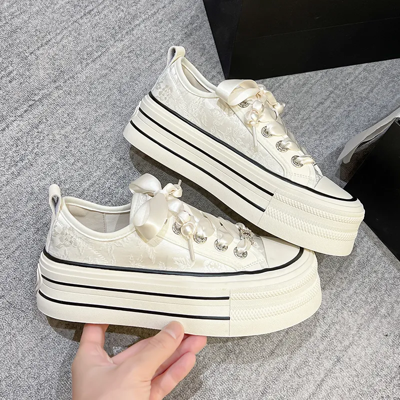 KEJIANNI Anti-Slip And Wear-Resistant Lightweight Height Increasing Low-Top Canvas Shoes Women's-7