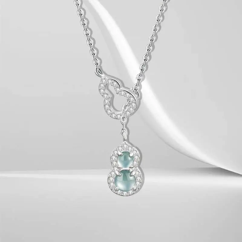 GIRATI Chalcedony Necklaces Women's-1