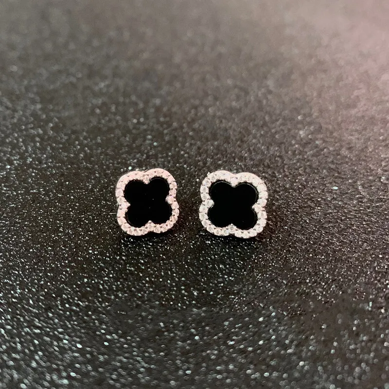 Yi Zhi Jing Agate Stud Earrings Women's-3