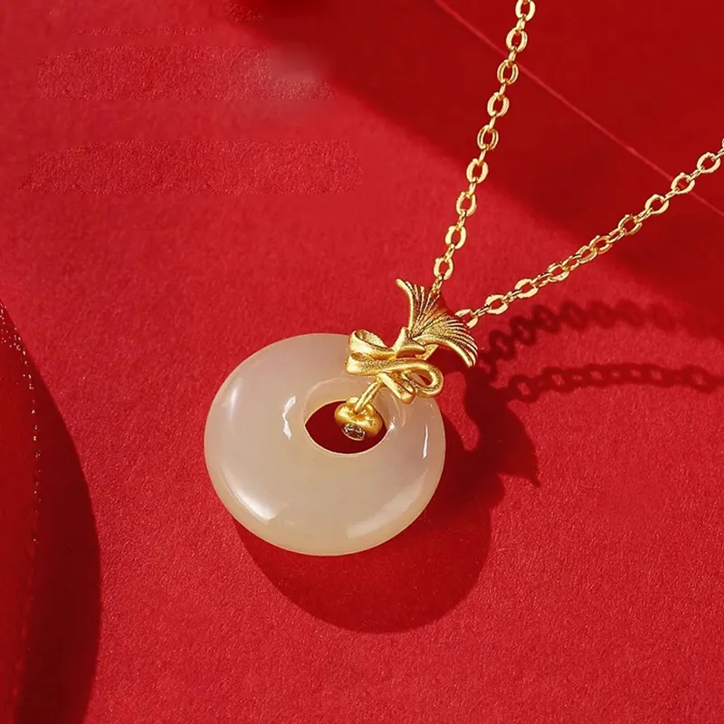 Yi Zhi Jing Hetian Jade Pendants Women's Pale Greenish White Jade-3